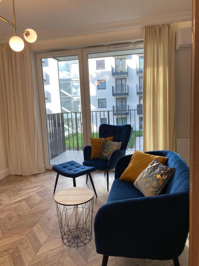 Przyjazny Apartament Apartment Lodź Bagian luar foto